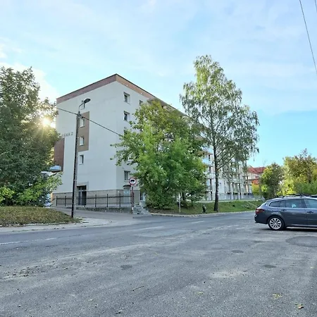 Apartament Lesny Na Jeziorem Dlugim *